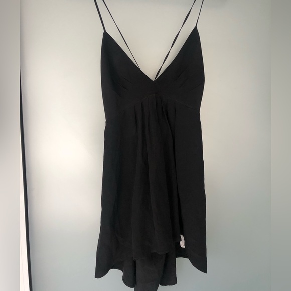 Aritzia Wilfred silk tank top - Picture 1 of 4